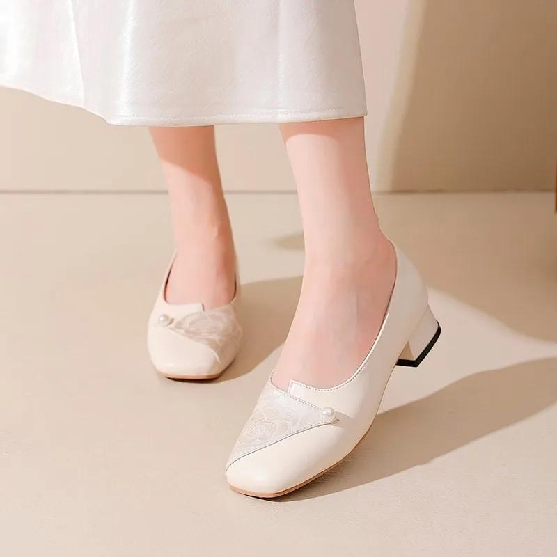Fashion Ladies Shoes 2025 High Quality Shallow Women s High Heels Fashion Printing Office and Career New Square Toe Heels Women Zapatos 35 покинуть белый
Fashion Ladies Shoes 2025 High Quality Shallow Women s High Heels Fashion Printing Office and Career New Square Toe Heels Women Zapatos 35 покинуть белый