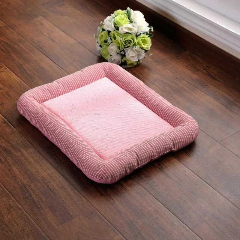 Summer S-XL Portable Car Dog Bed Washable Pet Mat Dog Car Mat Cooling Kennel Dog Cage Mat Cheap Pet Mat
Summer S-XL Portable Car Dog Bed Washable Pet Mat Dog Car Mat Cooling Kennel Dog Cage Mat Cheap Pet Mat
