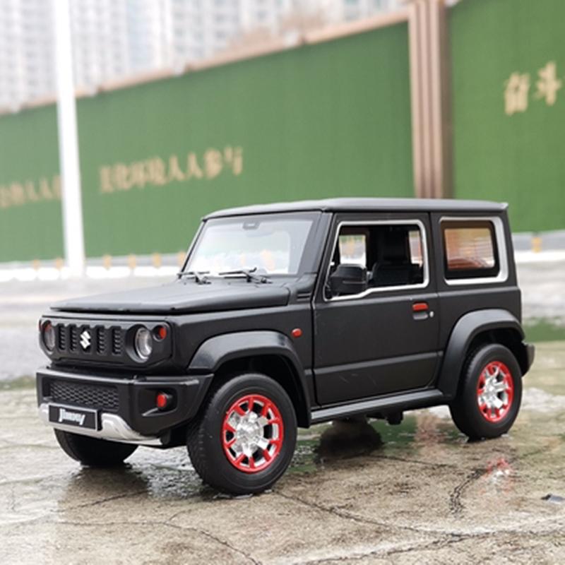 1:18 SUZUKI Jimny Alloy Diecast Car Models Off-Road Vehicles Toy with Sound and Light Car Model Simulation Collection Kids Gifts чёрный
1:18 SUZUKI Jimny Alloy Diecast Car Models Off-Road Vehicles Toy with Sound and Light Car Model Simulation Collection Kids Gifts чёрный