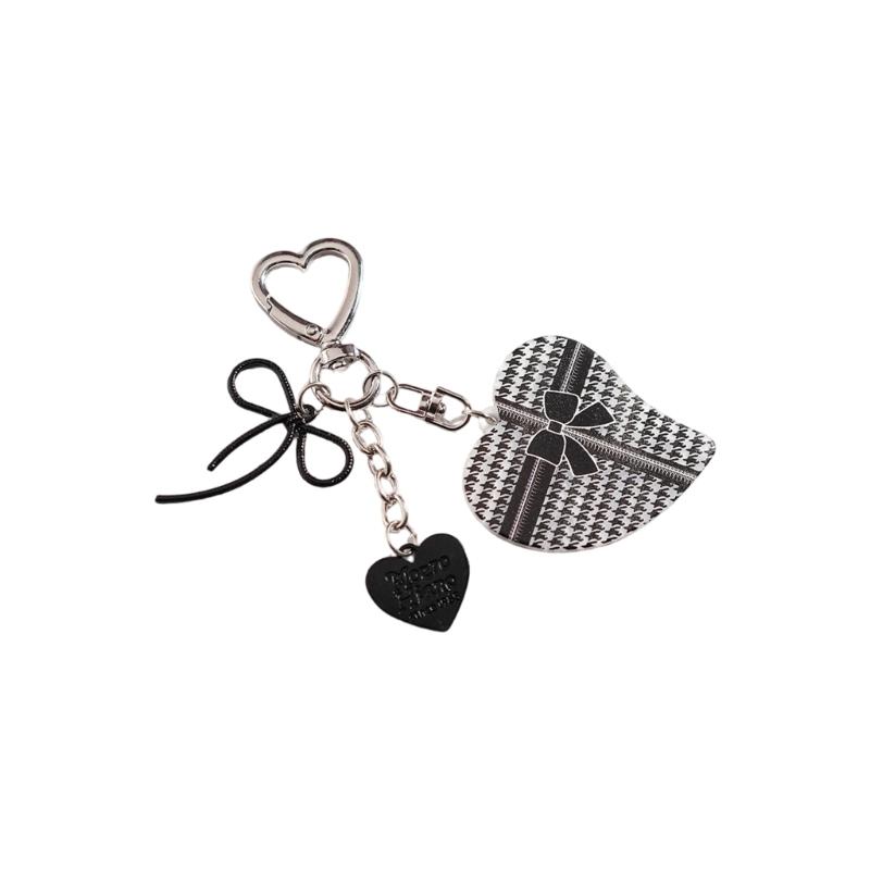 Cartoon Heart Plaids Keychain Cartoon Checkered Heart Key Chain Stainless Steel Bag Charm For Women Men Gifts
Cartoon Heart Plaids Keychain Cartoon Checkered Heart Key Chain Stainless Steel Bag Charm For Women Men Gifts