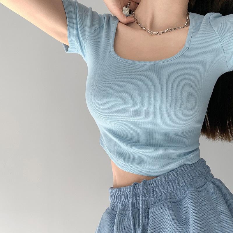 Women s Korean Style Slim Fit Wide U-Neck Crop Top - Solid Color, Short Sleeve, Oversized, Summer Layer. One Size білий
Women s Korean Style Slim Fit Wide U-Neck Crop Top - Solid Color, Short Sleeve, Oversized, Summer Layer. One Size білий