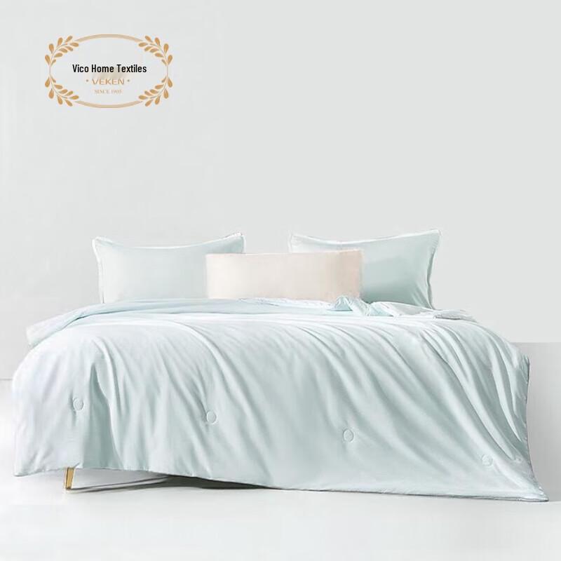 VEKEN Dreamy Light Tussah Silk Quilt
VEKEN Dreamy Light Tussah Silk Quilt