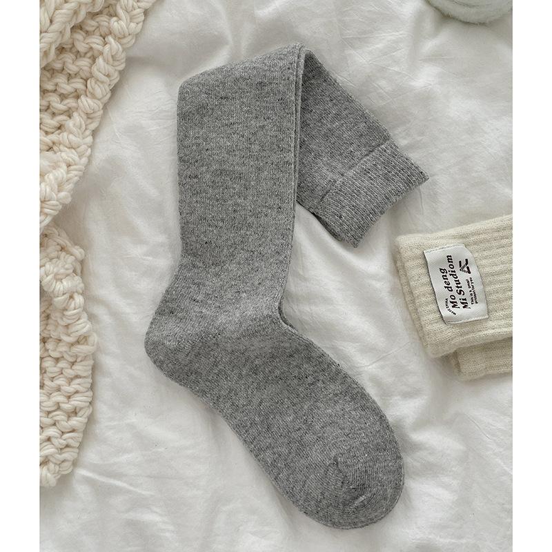 Wool Calf Socks, Women s Mid-calf Socks for Autumn and Winter, Thickened and Fleece, Warm, Leg Beautifying and Slimming, Knee-high Winter Socks 1 pair
Wool Calf Socks, Women s Mid-calf Socks for Autumn and Winter, Thickened and Fleece, Warm, Leg Beautifying and Slimming, Knee-high Winter Socks 1 pair