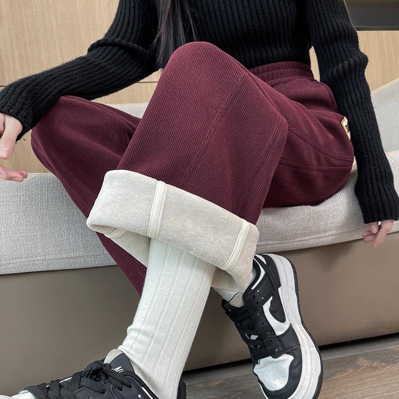 Белые брюки палаццо для женщин, новые осенне-зимние, с высокой талией, драпированные, высококачественные, повседневные, прямые, зауженные, шерстяные брюки-бананы 5XL красный
Белые брюки палаццо для женщин, новые осенне-зимние, с высокой талией, драпированные, высококачественные, повседневные, прямые, зауженные, шерстяные брюки-бананы 5XL красный