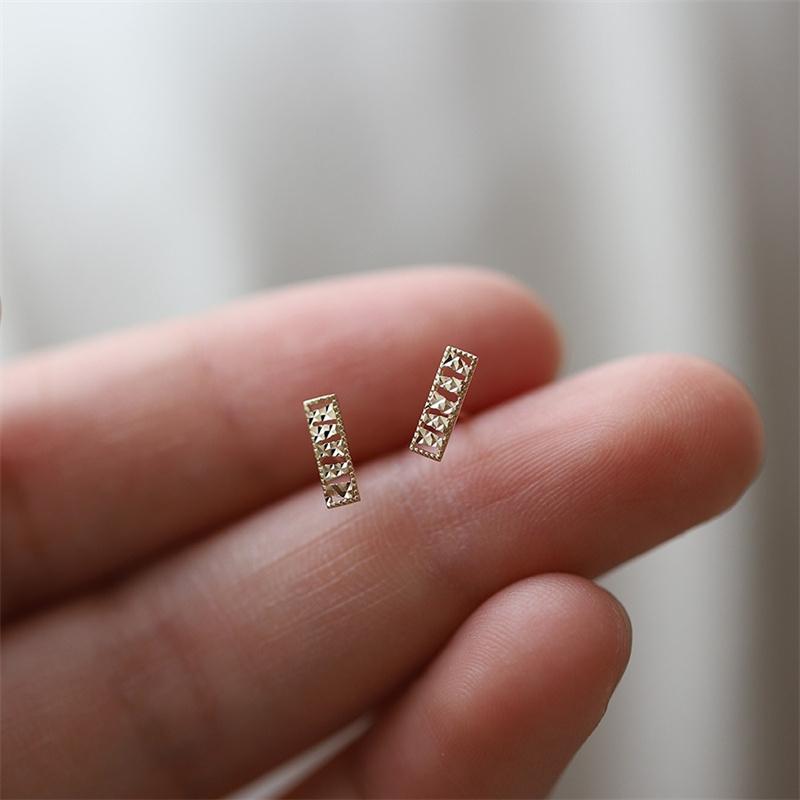 925 Sterling Silver Plated 14K Gold Geometric Rectangle Stud Earrings For Women Korean Mini Simple Jewelry Gold
925 Sterling Silver Plated 14K Gold Geometric Rectangle Stud Earrings For Women Korean Mini Simple Jewelry Gold