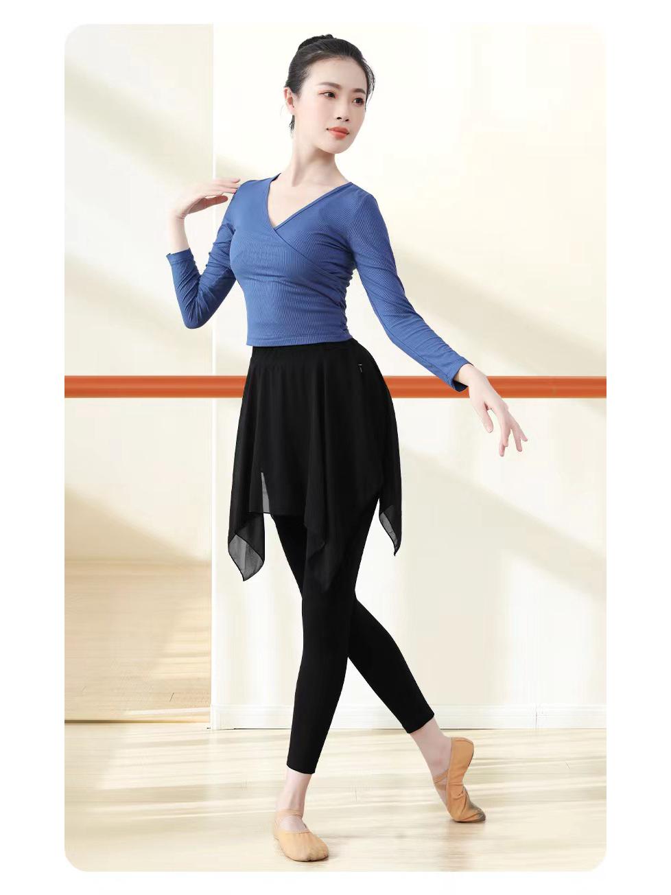 Жіночий костюм для сучасного танцю: Формуючий топ зі спідницею-штанами для класичного, латинського та народного танцю XXXL
Жіночий костюм для сучасного танцю: Формуючий топ зі спідницею-штанами для класичного, латинського та народного танцю XXXL