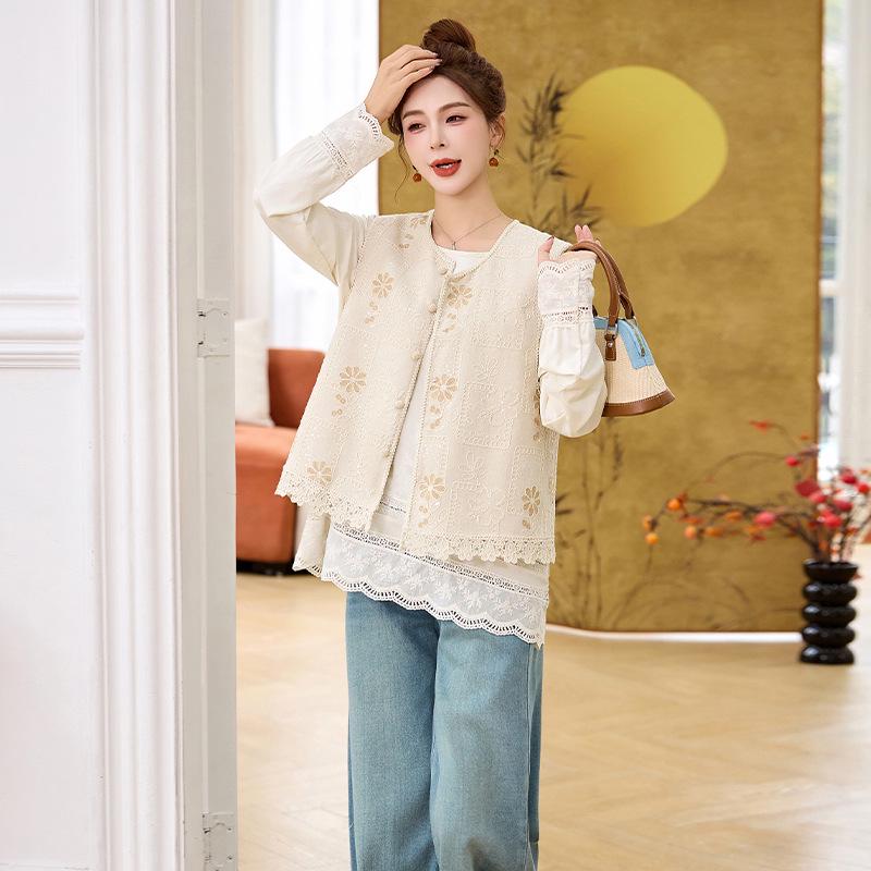 Spring 2025 Women s Lace Patchwork Shirt and Embroidered Cardigan Vest Set Small (90-110 jin) кремовый/белый
Spring 2025 Women s Lace Patchwork Shirt and Embroidered Cardigan Vest Set Small (90-110 jin) кремовый/белый