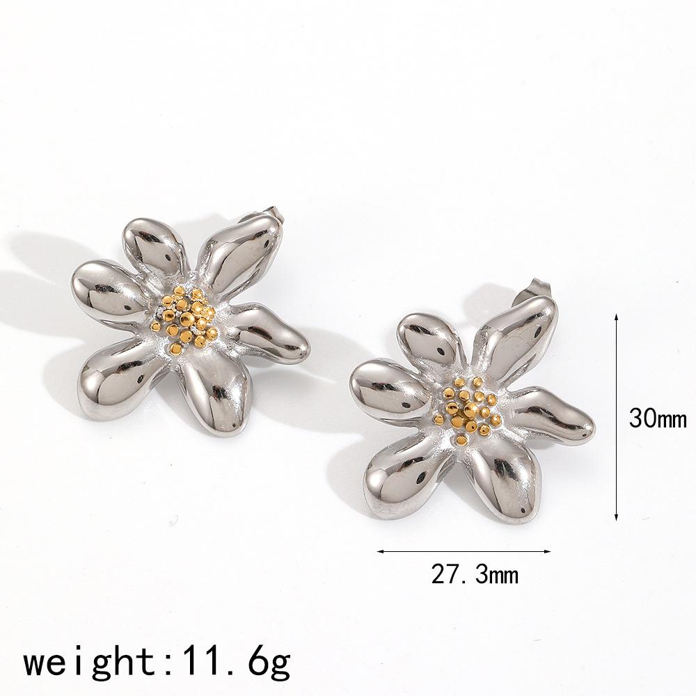 Gold and silver stainless steel flower earrings women s niche irregular high-end sense 18k gold color-preserving titanium steel stud earrings
Gold and silver stainless steel flower earrings women s niche irregular high-end sense 18k gold color-preserving titanium steel stud earrings