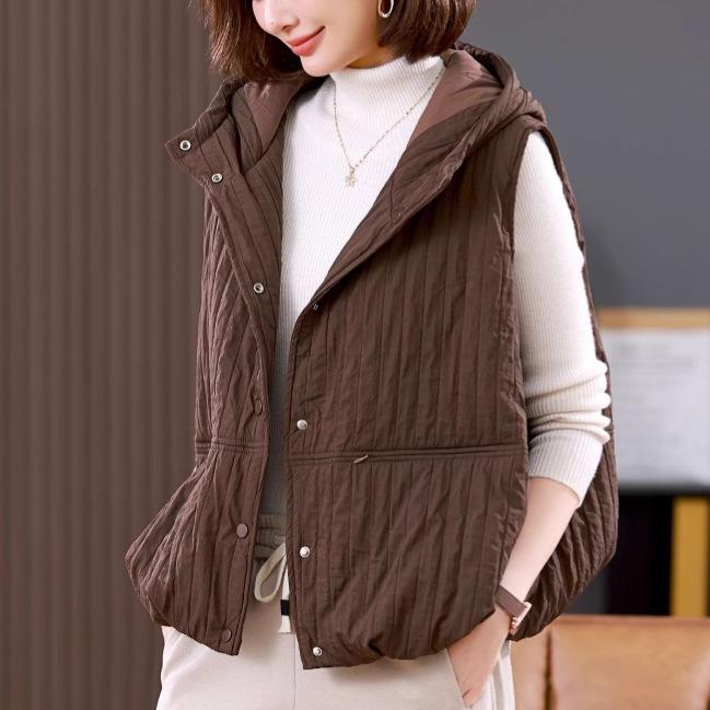 Women s Short Hooded Vest - 2024 Winter Casual, Age-Reducing Cotton-Padded Outerwear for Middle-Aged Women L (118-132 lbs) коричневий
Women s Short Hooded Vest - 2024 Winter Casual, Age-Reducing Cotton-Padded Outerwear for Middle-Aged Women L (118-132 lbs) коричневий