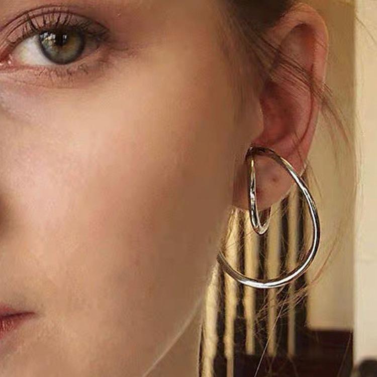 Nordic Mobius Ear Clips: Exaggerated, Simple, No Piercing Required Earrings for Women платиновый
Nordic Mobius Ear Clips: Exaggerated, Simple, No Piercing Required Earrings for Women платиновый