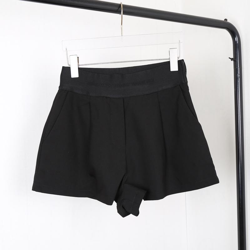 В наличии! Женский вышитый короткий костюм с завышенной талией – Модный и повседневный для осени и весны. Large
В наличии! Женский вышитый короткий костюм с завышенной талией – Модный и повседневный для осени и весны. Large