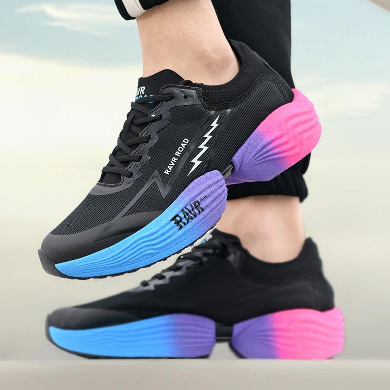 2025 new men s friction sound sneakers couple breathable running shoes fashion trend running shoes 35
2025 new men s friction sound sneakers couple breathable running shoes fashion trend running shoes 35