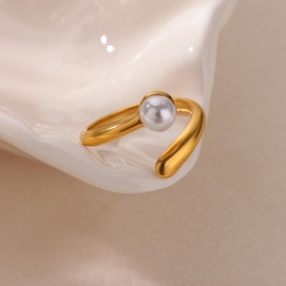 Cute Imitation Pearl Stainless Steel Ring Gold Color Adjustable Open Rings for Women Party Wedding Jewelry Prom Accessories Gift Inner diameter-17mm
Cute Imitation Pearl Stainless Steel Ring Gold Color Adjustable Open Rings for Women Party Wedding Jewelry Prom Accessories Gift Inner diameter-17mm