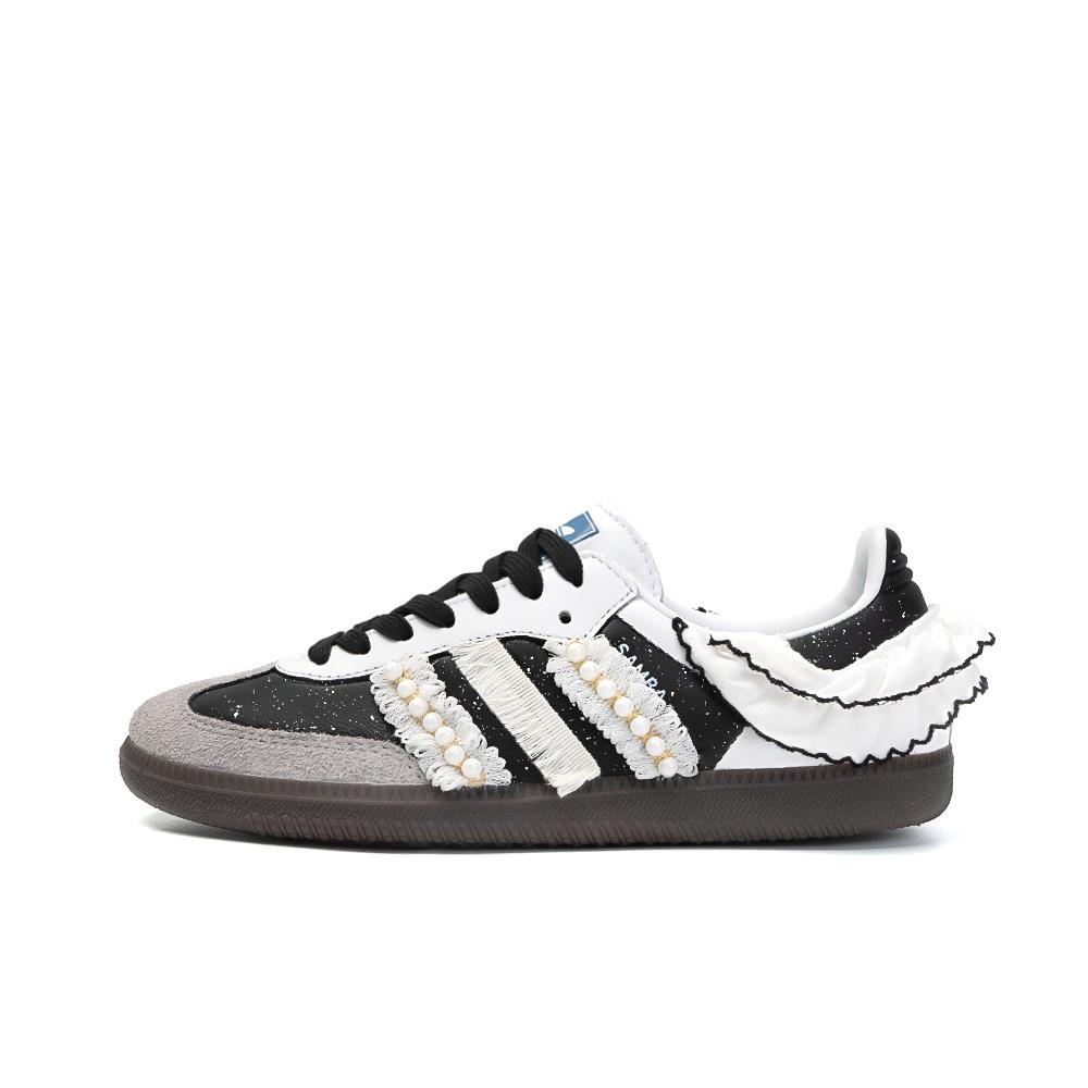 Adidas Originals SAMBA OG German Army Trainers Unisex Low Top Black B75806(Team676-) 44⅔
Adidas Originals SAMBA OG German Army Trainers Unisex Low Top Black B75806(Team676-) 44⅔