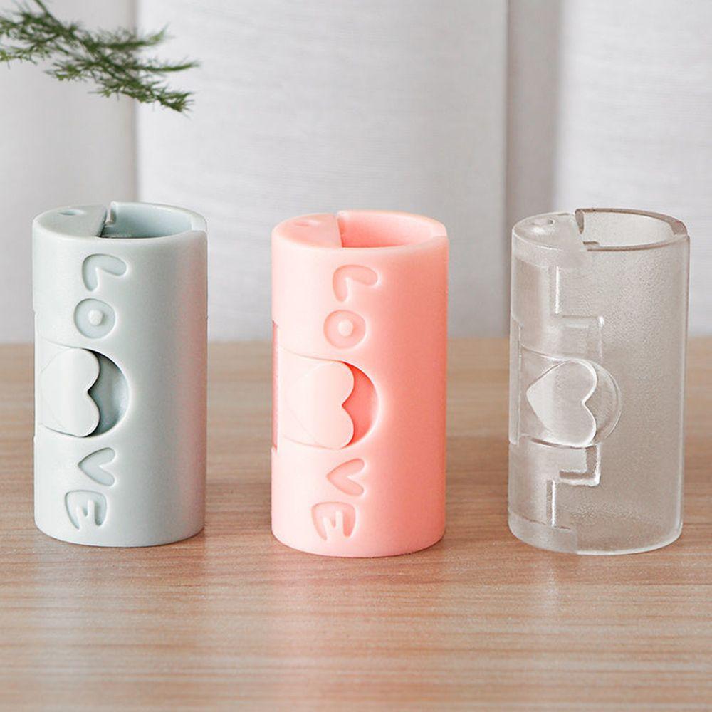 Multifunction Mattress Bed Cover Bed Sheet Clamp Sheet Clips Sheet Holder Quilt Holder Fixed Buckle
Multifunction Mattress Bed Cover Bed Sheet Clamp Sheet Clips Sheet Holder Quilt Holder Fixed Buckle