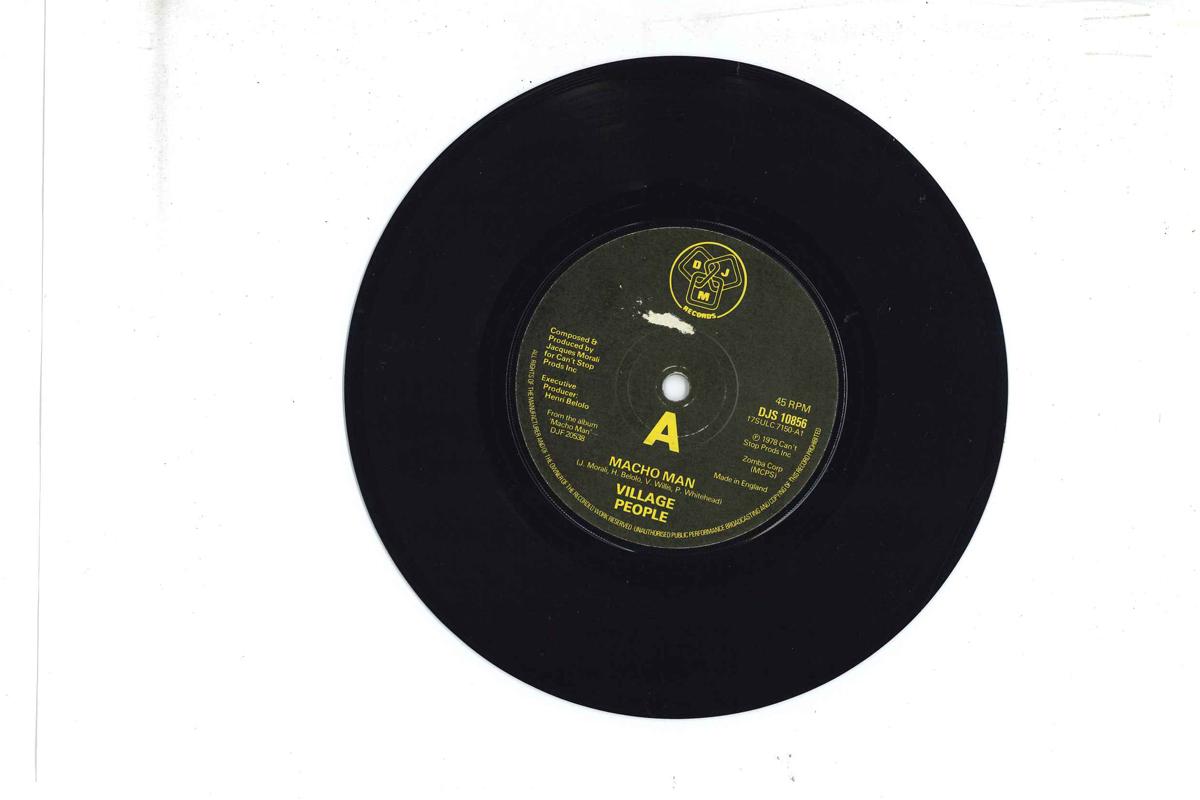 7inch Record VILLAGE PEOPLE - Macho Man / In Hollywood (Everybody DJS10856 DJM 1978 UK Soul/Funk Used
7inch Record VILLAGE PEOPLE - Macho Man / In Hollywood (Everybody DJS10856 DJM 1978 UK Soul/Funk Used