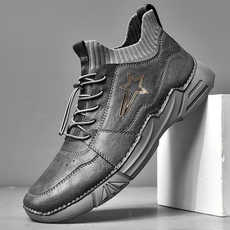 Мужские модные кожаные высокие кроссовки большого размера 46
Мужские модные кожаные высокие кроссовки большого размера 46
