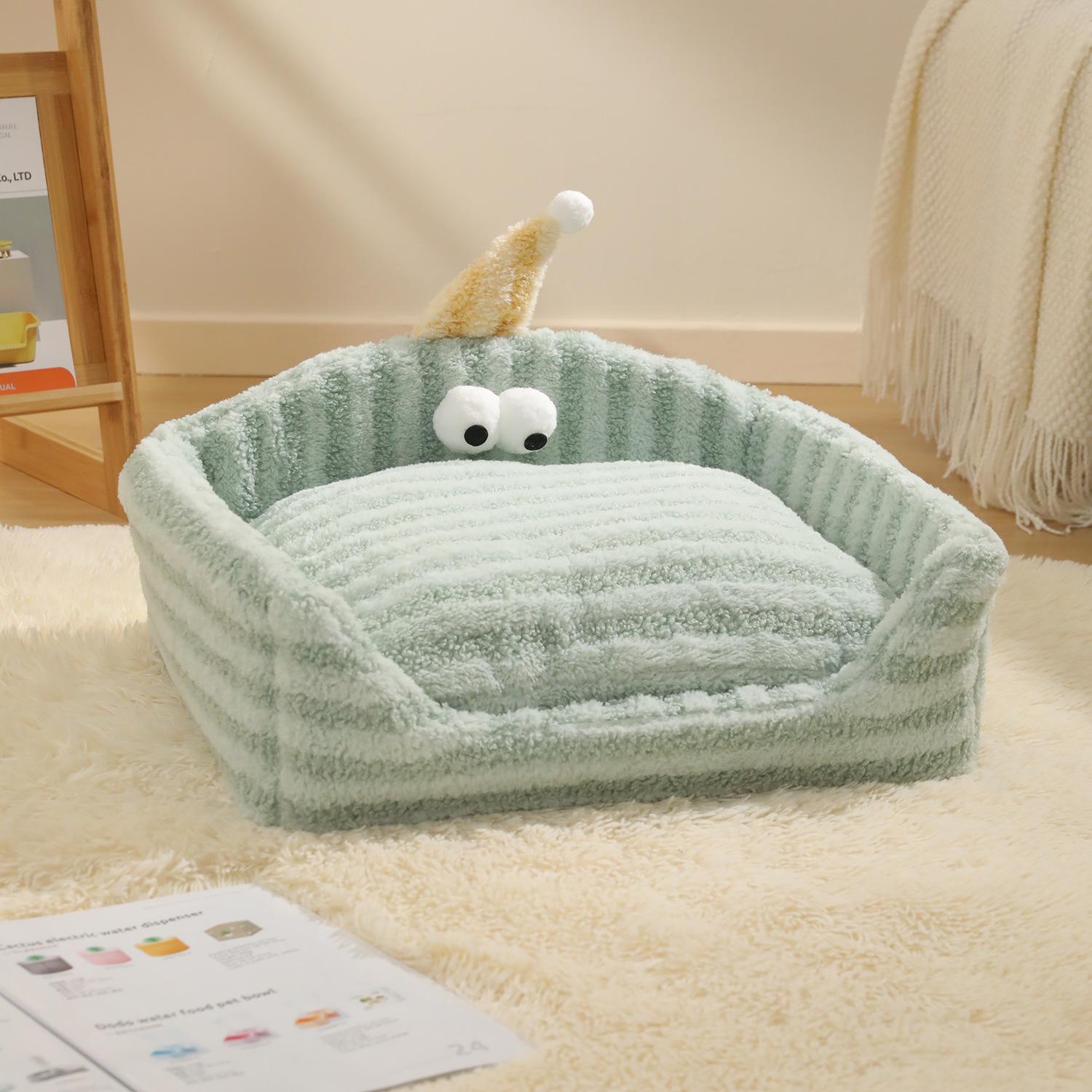 Будка утеплена зимой, съемная и моющаяся, а гнездо для кошки-питомца - это новая теплая треугольная шляпа из лунного бархата и губки. 47 * 41 * 38Cm (suitable for pets within 7.5 kg) зелёный
Будка утеплена зимой, съемная и моющаяся, а гнездо для кошки-питомца - это новая теплая треугольная шляпа из лунного бархата и губки. 47 * 41 * 38Cm (suitable for pets within 7.5 kg) зелёный