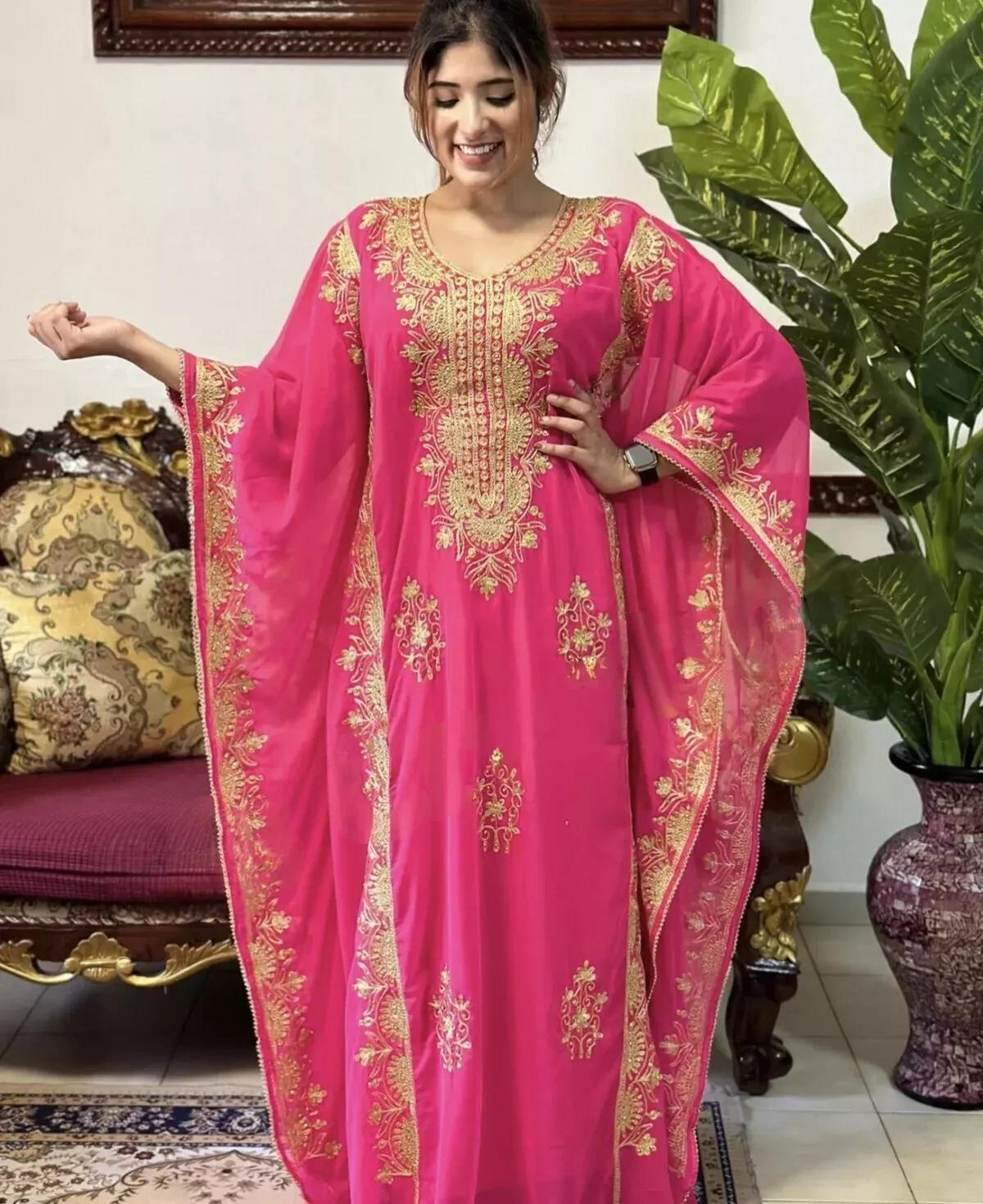 Сукня-кафтан Moroccan Stylish Islamic Kaftan Dubai Handmade Georgette Gown XS рожевий
Сукня-кафтан Moroccan Stylish Islamic Kaftan Dubai Handmade Georgette Gown XS рожевий