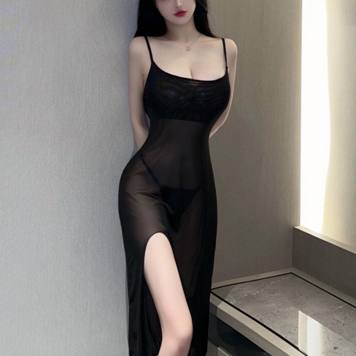 Plus Size Sheer Camisole Nightgown for Women - Sexy Mesh Long Dress Pajamas, Spring/Summer Homewear 4XL (180-200 jin)
Plus Size Sheer Camisole Nightgown for Women - Sexy Mesh Long Dress Pajamas, Spring/Summer Homewear 4XL (180-200 jin)
