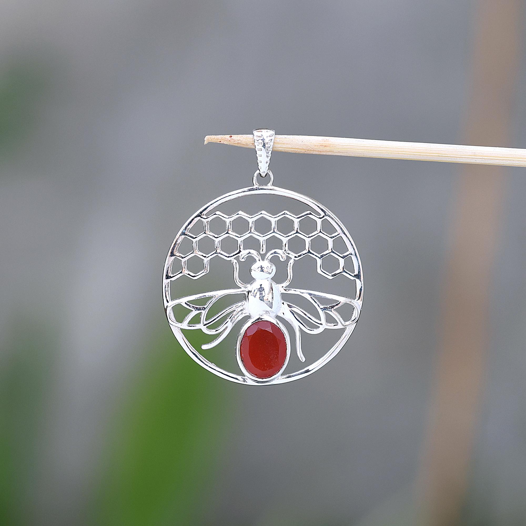 Подвеска-шарм в виде улья медоносной пчелы из сердолика, 100% стерлингового серебра 925 пробы, ювелирное изделие оранжевый
Подвеска-шарм в виде улья медоносной пчелы из сердолика, 100% стерлингового серебра 925 пробы, ювелирное изделие оранжевый