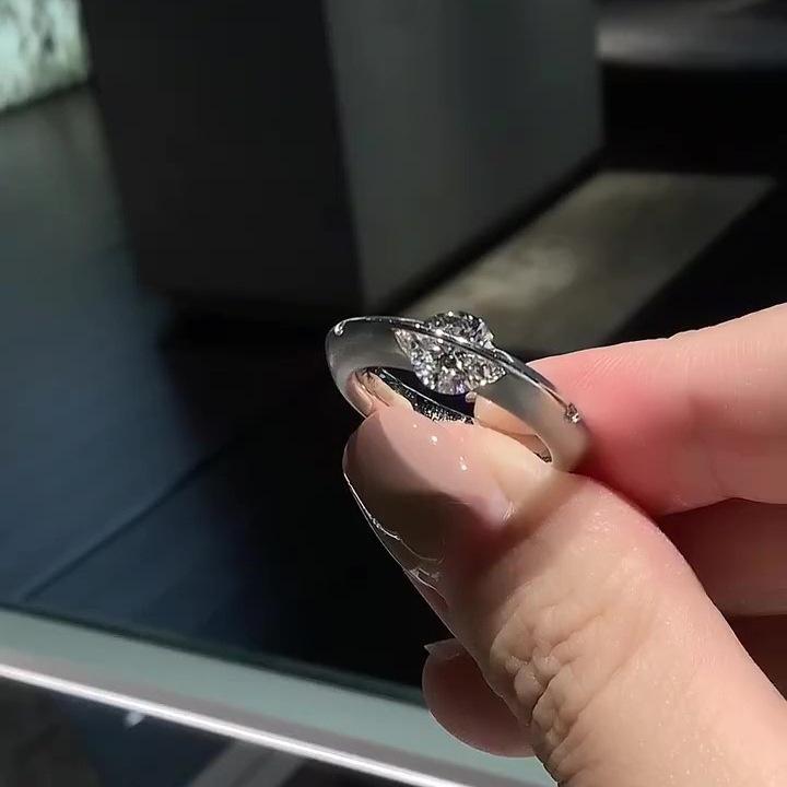 Xiaohongshu Bestseller: Light Luxury Planet Matte Silver Open Ring, Rotatable, Micro-set Zirconia. Adjustable
Xiaohongshu Bestseller: Light Luxury Planet Matte Silver Open Ring, Rotatable, Micro-set Zirconia. Adjustable