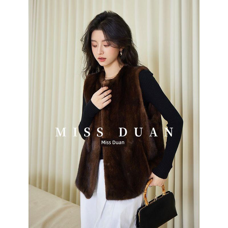 Miss Duan 2024 New Arrival Fashion Retro Whole Mink Mink Vest Coat Young Mink Vest Fur Haining Women Finnish New Leather/Narrow Shoulder Brown XL
Miss Duan 2024 New Arrival Fashion Retro Whole Mink Mink Vest Coat Young Mink Vest Fur Haining Women Finnish New Leather/Narrow Shoulder Brown XL