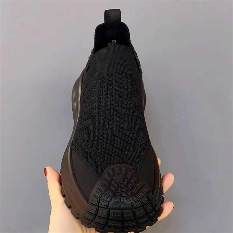 Черные спортивные слипоны на толстой платформе, дышащие, для мужчин, модные, высококачественные, простые, весенне-осенние, мужские повседневные кроссовки 44
Черные спортивные слипоны на толстой платформе, дышащие, для мужчин, модные, высококачественные, простые, весенне-осенние, мужские повседневные кроссовки 44