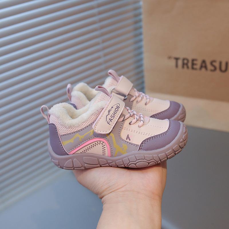 Winter new velvet children s sneakers boys cotton shoes non-slip soft sole girls baby velvet sneakers 21 розовый
Winter new velvet children s sneakers boys cotton shoes non-slip soft sole girls baby velvet sneakers 21 розовый
