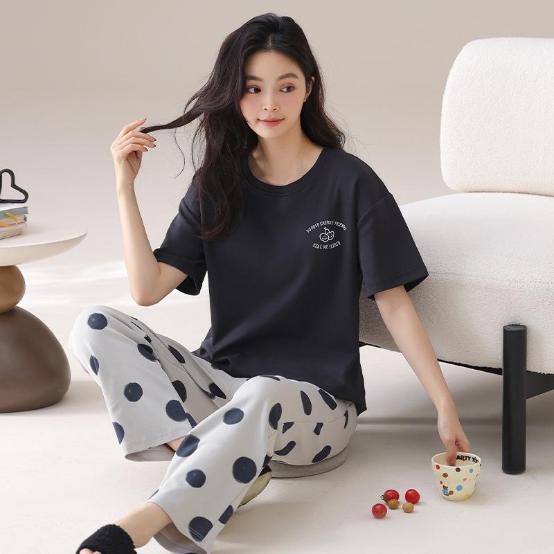 Summer Women s Polka Dot Cotton Pajama Set - Short Sleeve Top & Long Pants for Home or Outdoor Wear Size 2XL
Summer Women s Polka Dot Cotton Pajama Set - Short Sleeve Top & Long Pants for Home or Outdoor Wear Size 2XL