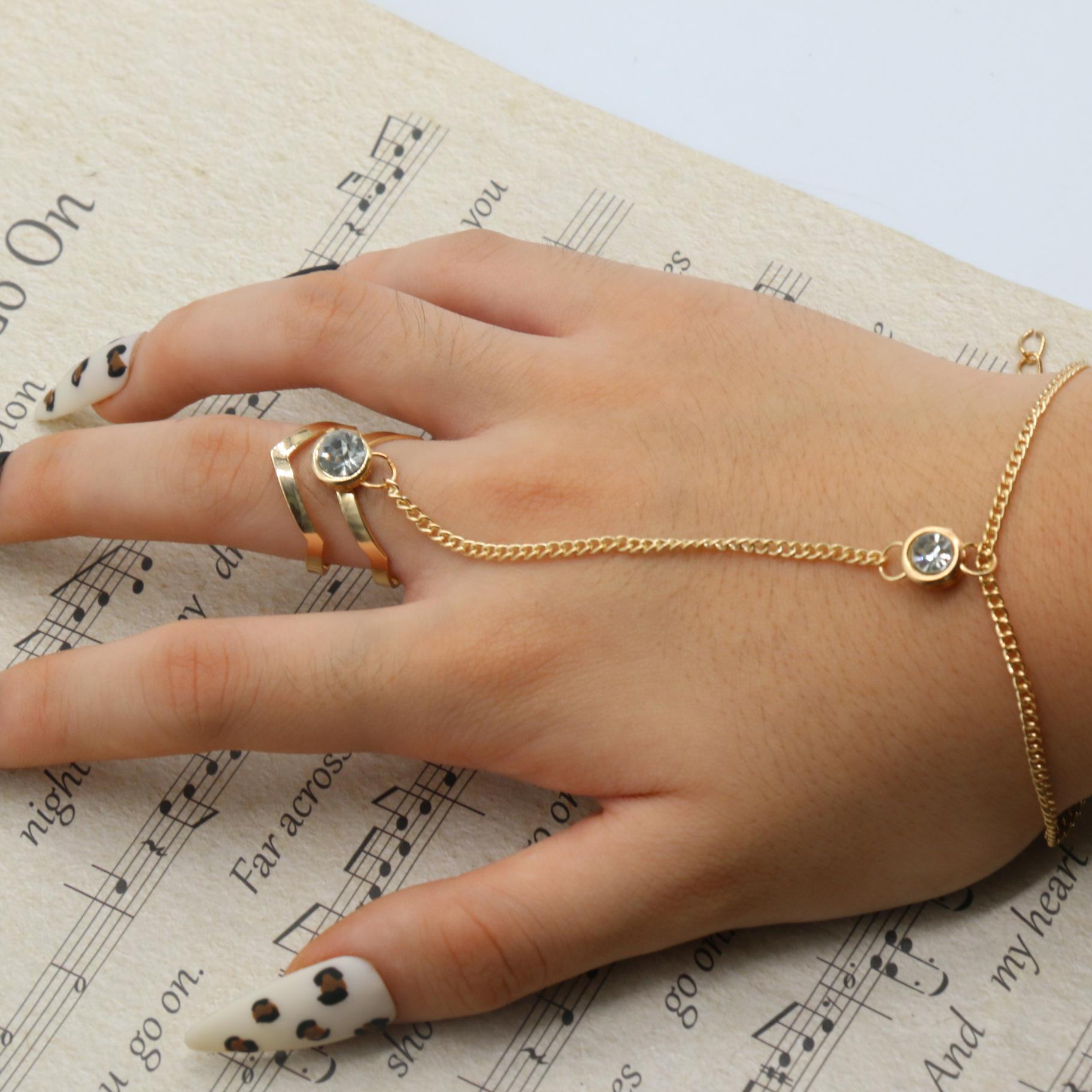 Модные ретро-ювелирные изделия, ажурное геометрическое кольцо в виде стрелы с бриллиантами, соединенное с увеличенной цепочкой на палец. золотой