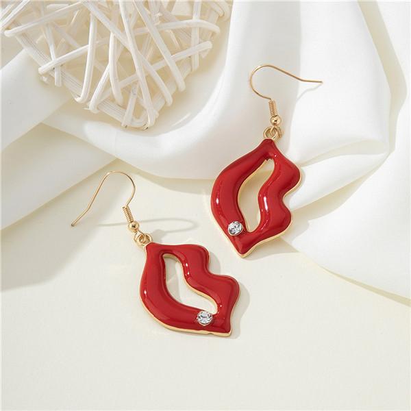 Красные губы полые серьги мода классика креативный темперамент серьги красный
Красные губы полые серьги мода классика креативный темперамент серьги красный