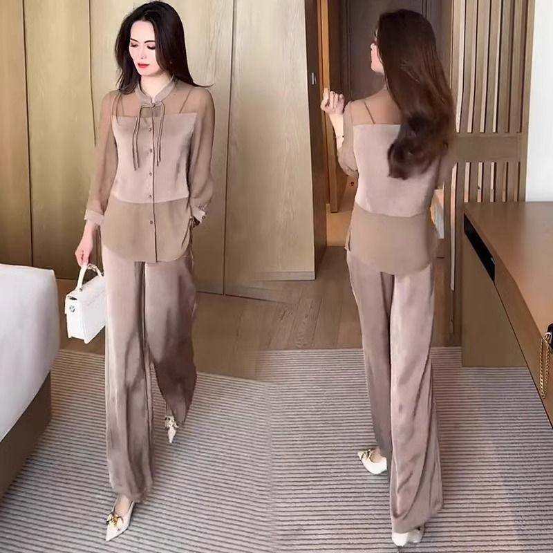 Летний женский комплект в национальном стиле 2025 года: рубашка на лягушачьих пуговицах и брюки палаццо L for 100-115 lbs
Летний женский комплект в национальном стиле 2025 года: рубашка на лягушачьих пуговицах и брюки палаццо L for 100-115 lbs