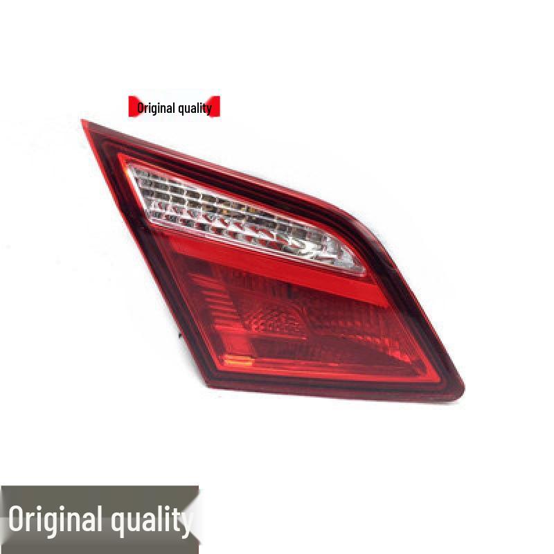 Compatible with 2012-2016 Changan Eado: Rear Taillight, Brake Light, Reversing Light, and Lampshade Assembly.
Compatible with 2012-2016 Changan Eado: Rear Taillight, Brake Light, Reversing Light, and Lampshade Assembly.