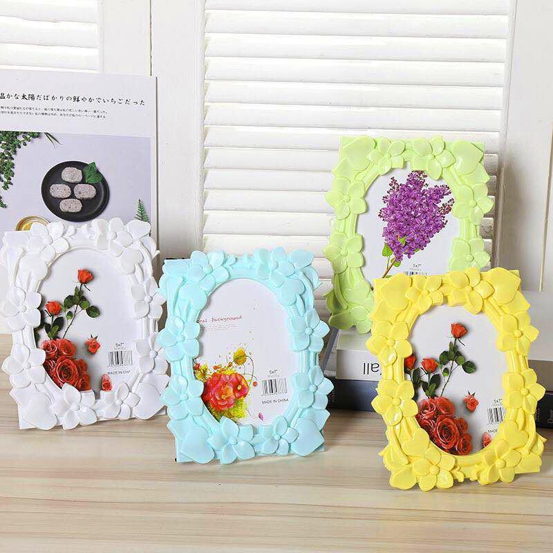 Plastic Photo Frame Picture FrameLarge Lily Flower Decorative Photo Frame Ornament 10 * 15cm світло-синій колір
Plastic Photo Frame Picture FrameLarge Lily Flower Decorative Photo Frame Ornament 10 * 15cm світло-синій колір
