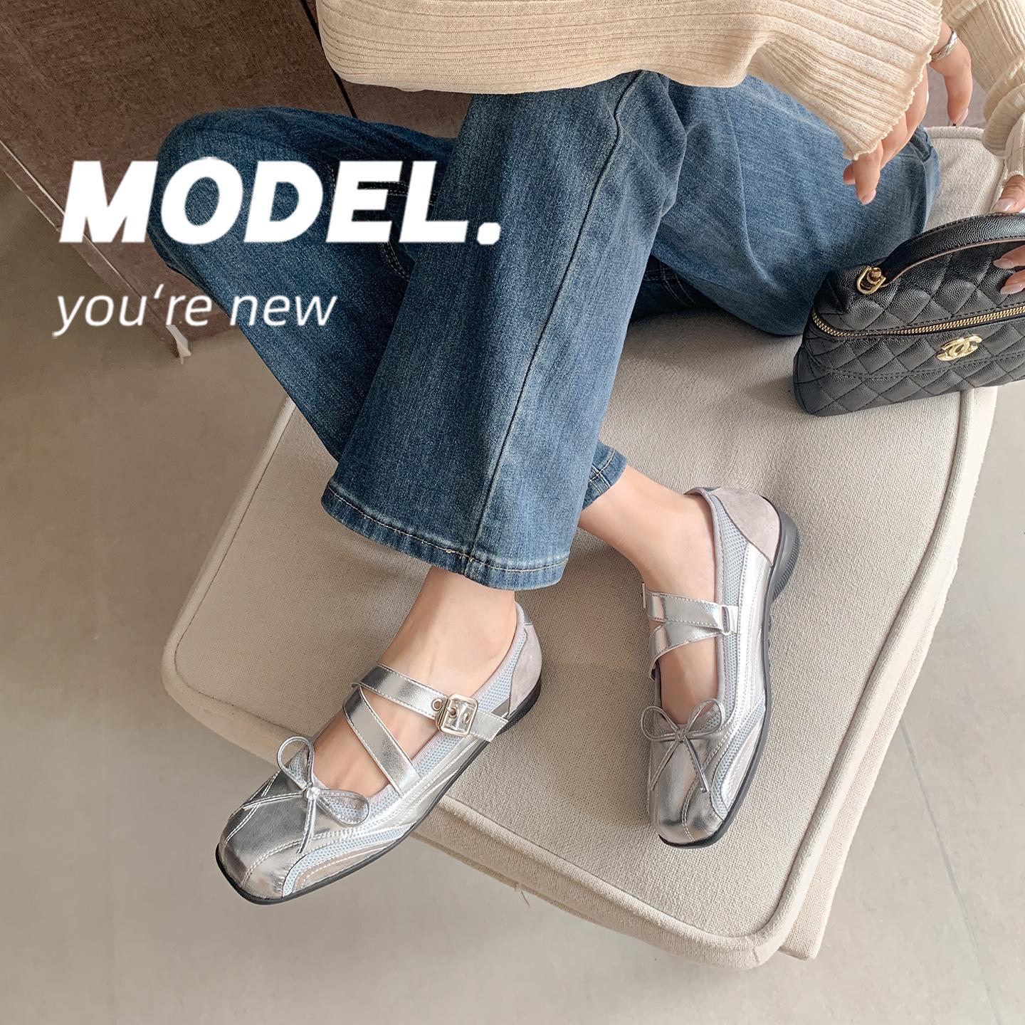 Women s Autumn Cross Strap Soft Sole Bow Shoes - Height Increasing Round Toe 39
Women s Autumn Cross Strap Soft Sole Bow Shoes - Height Increasing Round Toe 39