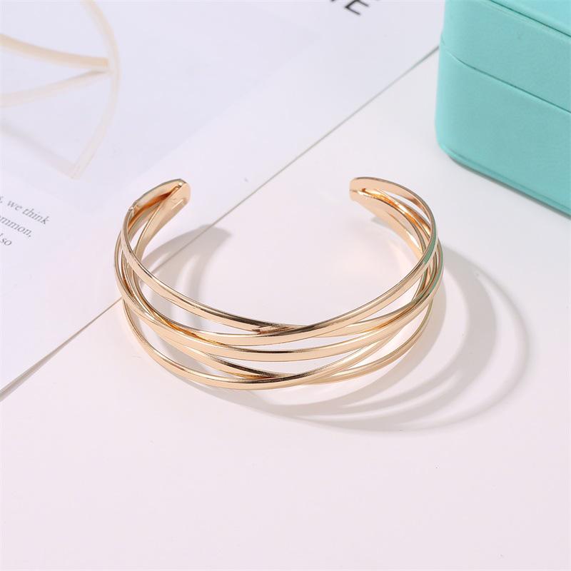 Punk Multilayer Metal Wires Strings Bracelets Bangles For Women Vintage Exaggerated Gold Color Wide Open Cuff Bangles Jewelry
Punk Multilayer Metal Wires Strings Bracelets Bangles For Women Vintage Exaggerated Gold Color Wide Open Cuff Bangles Jewelry