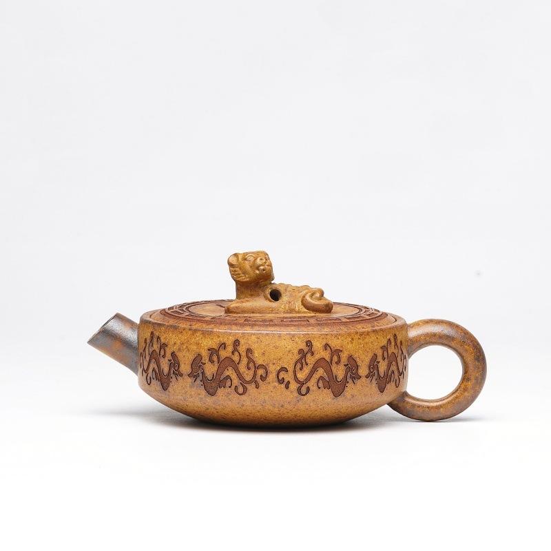 160ml Authentic Yixing Purple Clay Teapots Handmade Dragon Tiger Pot Raw Ore Wood-fired Porcelain Mud Kettle Zisha Tea Set Gifts
160ml Authentic Yixing Purple Clay Teapots Handmade Dragon Tiger Pot Raw Ore Wood-fired Porcelain Mud Kettle Zisha Tea Set Gifts