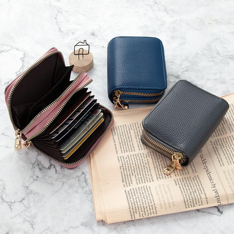 New 2025 card bag women s short simple solid color multi-card large-capacity zipper student change bag women чорний
New 2025 card bag women s short simple solid color multi-card large-capacity zipper student change bag women чорний