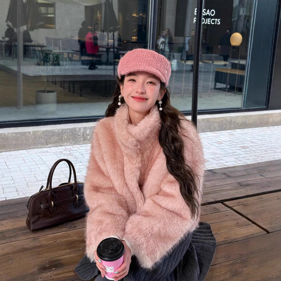 Розовая меховая куртка 2024 года, новая высококачественная норковая плюшевая меховая шуба, воротник-стойка, короткий меховой интегрированный верх S розовый
Розовая меховая куртка 2024 года, новая высококачественная норковая плюшевая меховая шуба, воротник-стойка, короткий меховой интегрированный верх S розовый