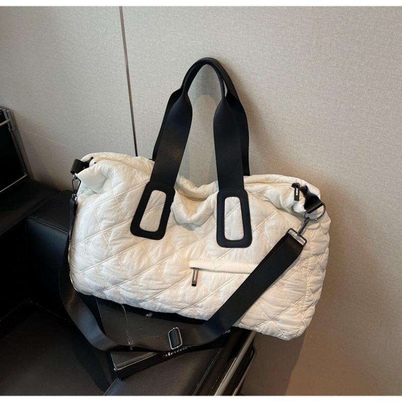 Large-capacity Cross-body Luggage Bag for Business Trips, Fitness Bag, Travel Bag бежевий
Large-capacity Cross-body Luggage Bag for Business Trips, Fitness Bag, Travel Bag бежевий