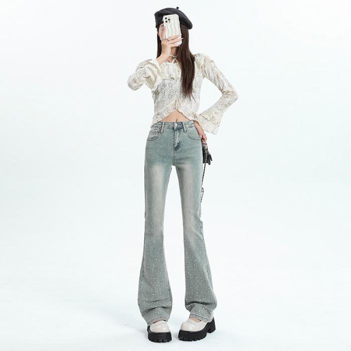 Джинсы с микроклешем для женщин, выдерживающие интенсивную стирку, с высокой талией, эластичные узкие брюки-клеш для женщин с брюками для мытья полов на осень 2XL
Джинсы с микроклешем для женщин, выдерживающие интенсивную стирку, с высокой талией, эластичные узкие брюки-клеш для женщин с брюками для мытья полов на осень 2XL