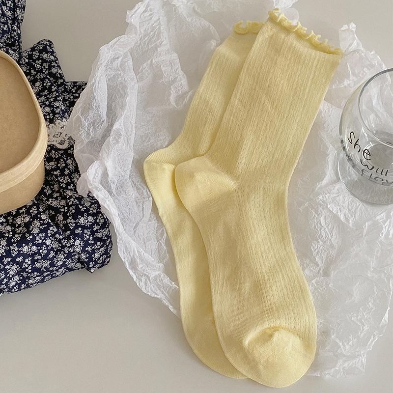 Women s Summer Thin New Wood Ear Lace Mesh Breathable Tube Stack Socks 1 pair жёлтый
Women s Summer Thin New Wood Ear Lace Mesh Breathable Tube Stack Socks 1 pair жёлтый