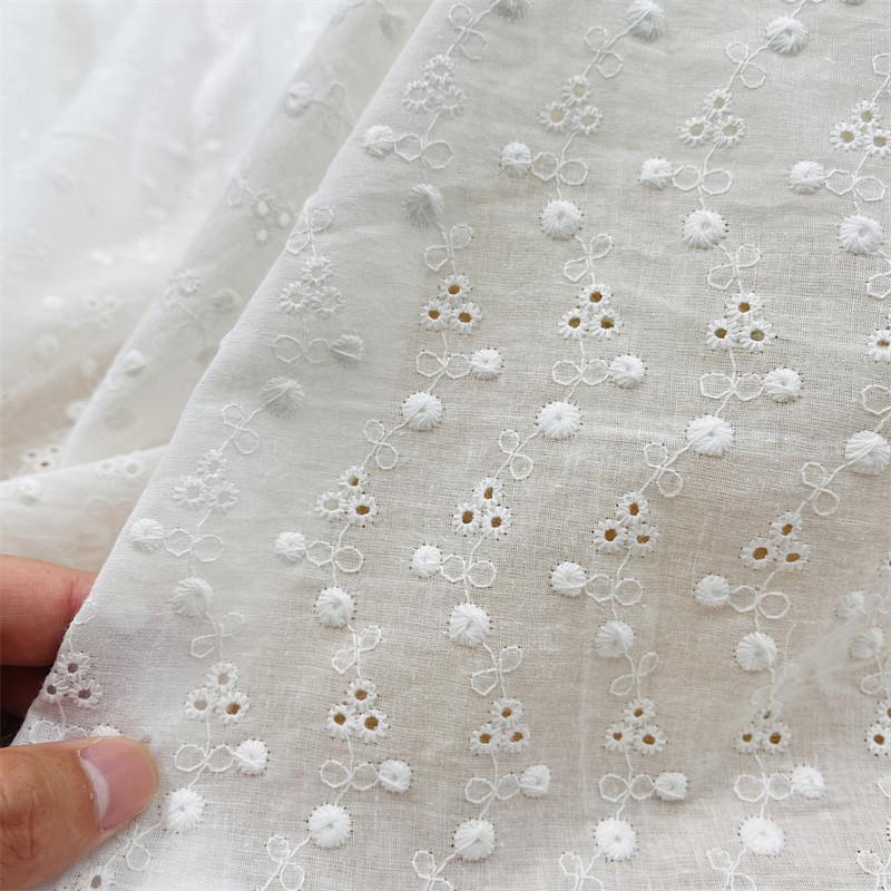 1 Yards White Cotton Fabric Water Soluble Hollow Small Flower Embroidery Fabric For Sewing Dress Clothes DIY Handmade Crafts 1Yard
1 Yards White Cotton Fabric Water Soluble Hollow Small Flower Embroidery Fabric For Sewing Dress Clothes DIY Handmade Crafts 1Yard