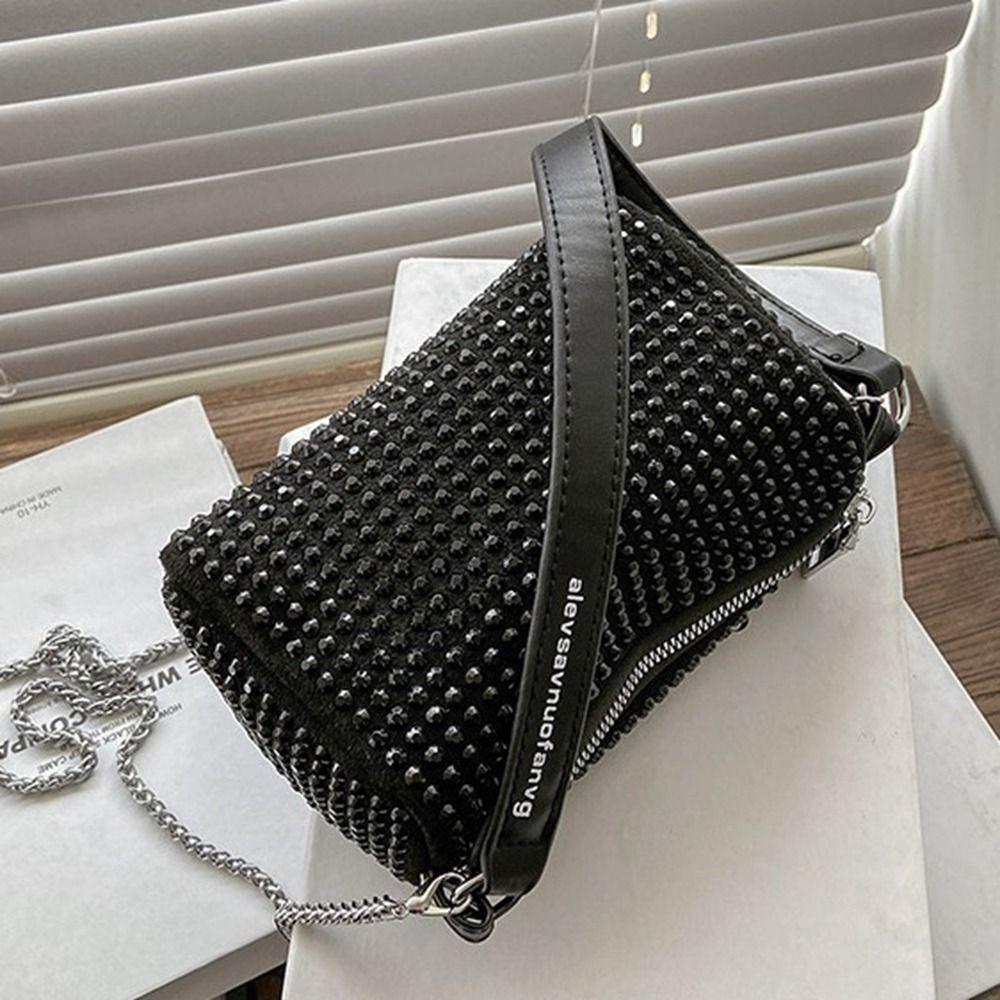 Zipper Small Square Bag Large Capacity Chain Shoulder Bag Retro Crossbody Bag Girl срібний
Zipper Small Square Bag Large Capacity Chain Shoulder Bag Retro Crossbody Bag Girl срібний