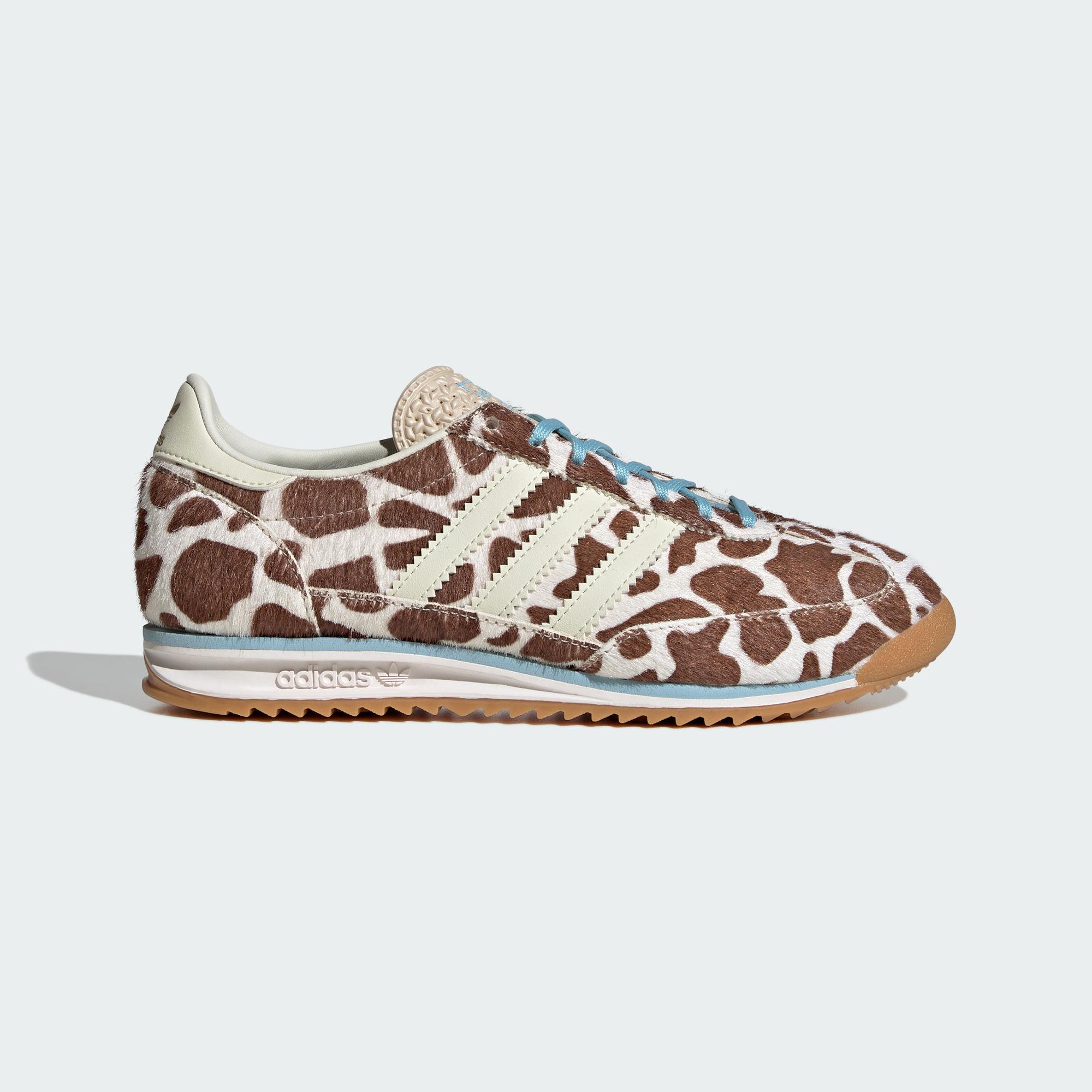 adidas SL 72 OG Cow Print Crystal Linen (Women s) 36.5
adidas SL 72 OG Cow Print Crystal Linen (Women s) 36.5