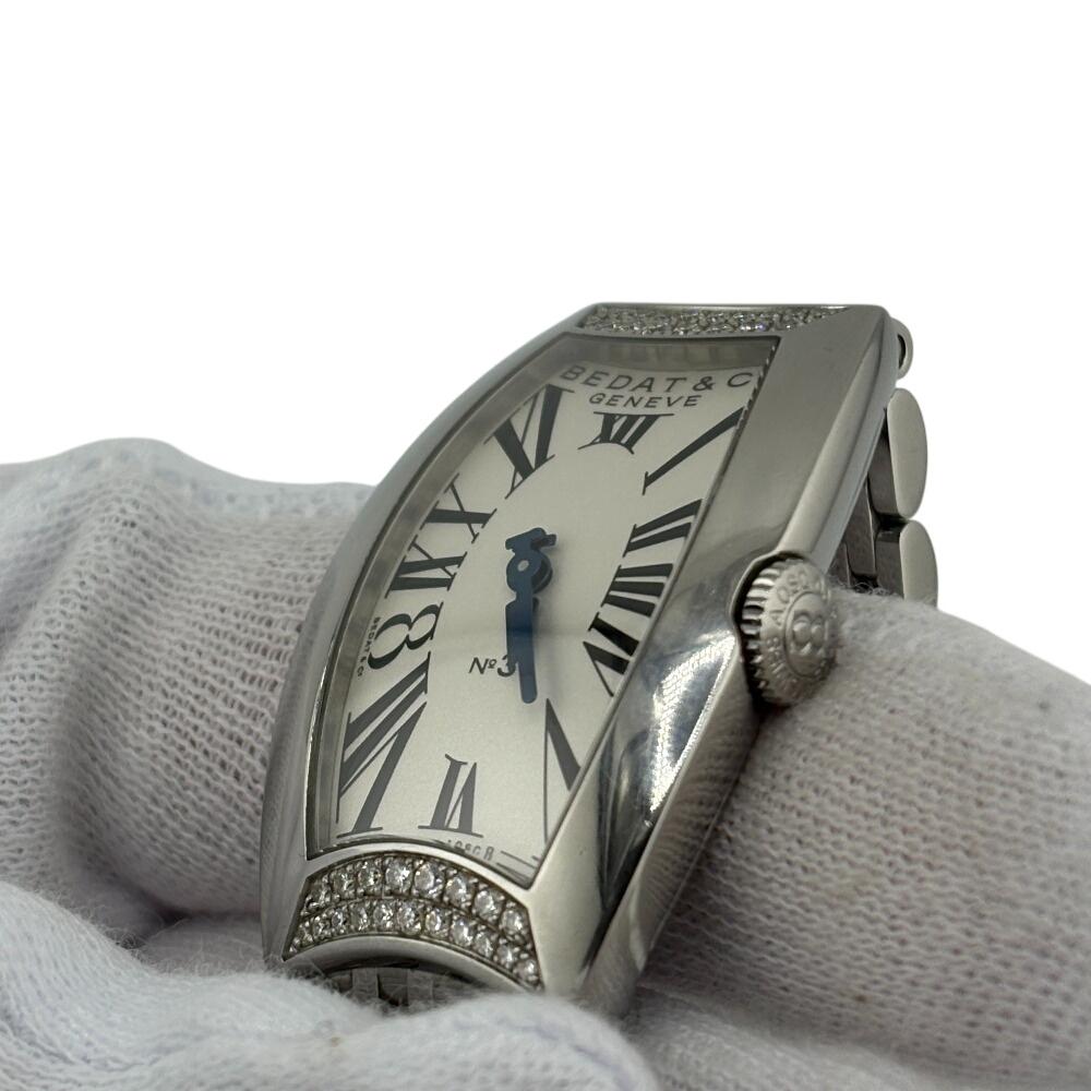 BEDAT&Co Silver dial QZ Stainless Steel No.3 Watches Silver Stainless Steel Used
BEDAT&Co Silver dial QZ Stainless Steel No.3 Watches Silver Stainless Steel Used