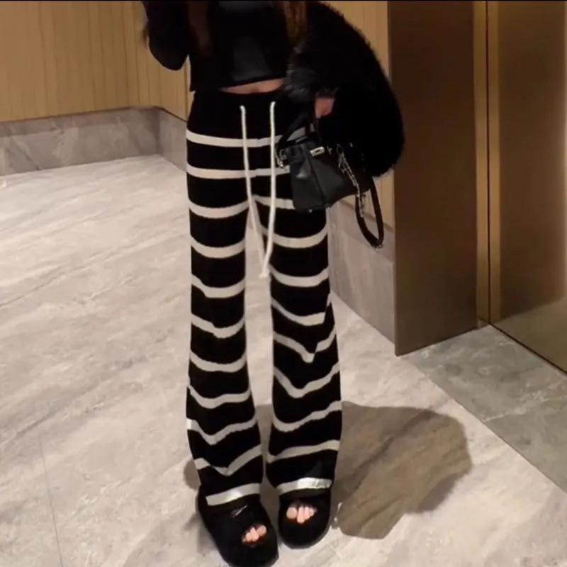 Tall Striped Knit Micro-Flare Casual Summer Hollow-Out Floor-Length Pants 2XL for 145-155 lbs
Tall Striped Knit Micro-Flare Casual Summer Hollow-Out Floor-Length Pants 2XL for 145-155 lbs