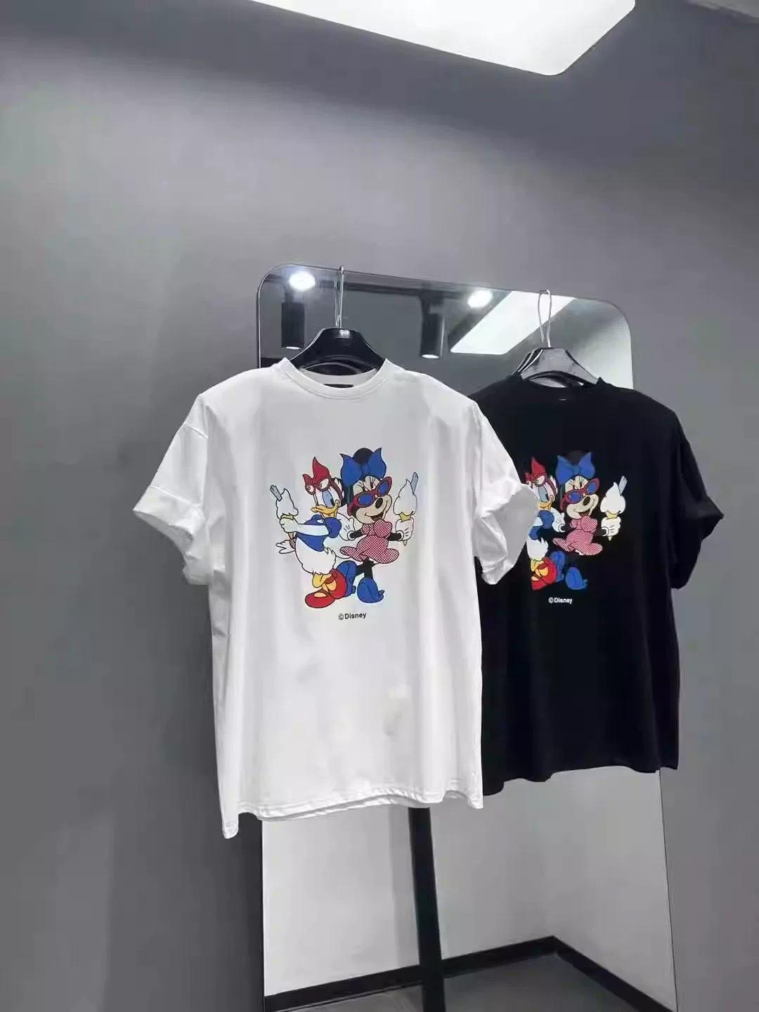 Women s Plus Size Mickey Print Cotton T-Shirt - Loose, Versatile, Age-Reducing Short Sleeve Summer Top XL
Women s Plus Size Mickey Print Cotton T-Shirt - Loose, Versatile, Age-Reducing Short Sleeve Summer Top XL