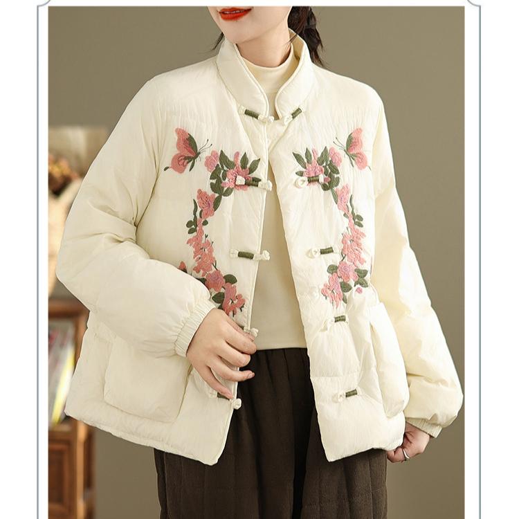 Зимняя вышивка и воротник-стойка, легкая и тонкая национальная ветрозащитная куртка с пряжкой для женского хлопкового пальто XXL бежевый
Зимняя вышивка и воротник-стойка, легкая и тонкая национальная ветрозащитная куртка с пряжкой для женского хлопкового пальто XXL бежевый